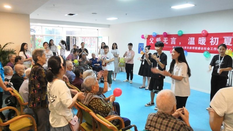护理员薪资构成揭秘：薪酬背后的行业逻辑